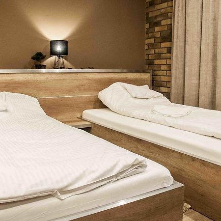 Motel Podmiejski Pleszew 외부 사진